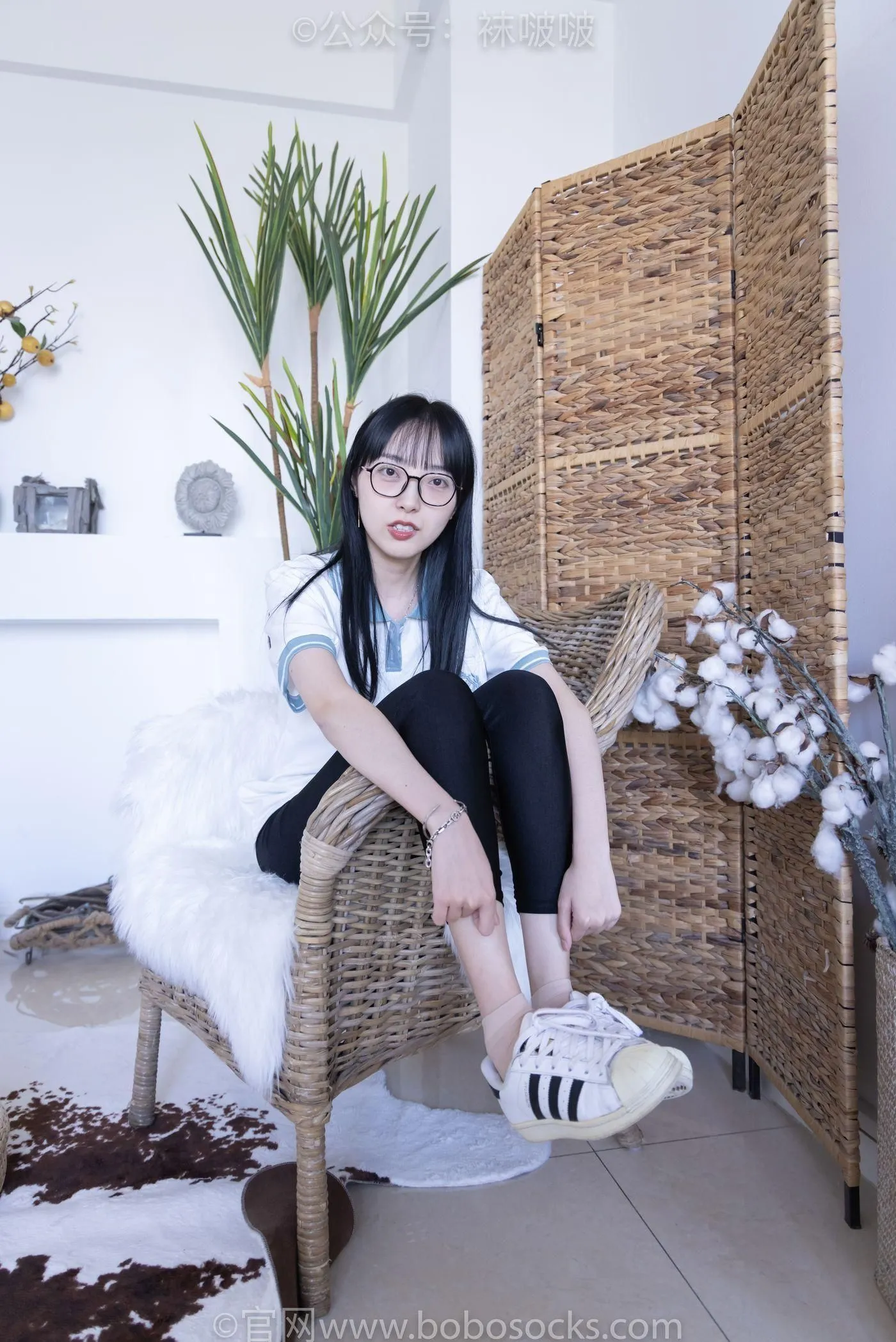 [BoBoSocks袜啵啵]NO.044 稚予-贝壳头、匡威帆布鞋、短肉丝 [154P]插图5